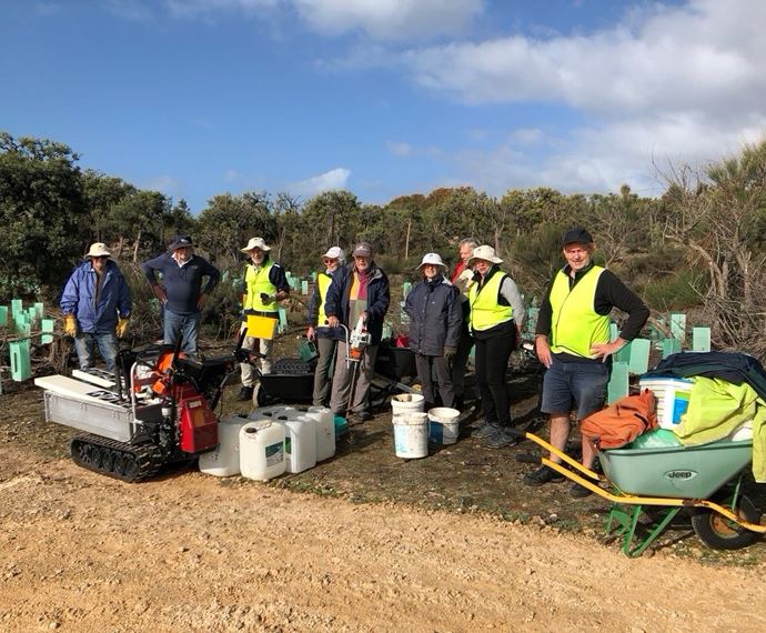 420712777 Friends Of The Cape To Cape Trail Photo Wheelbarrow Jan 22